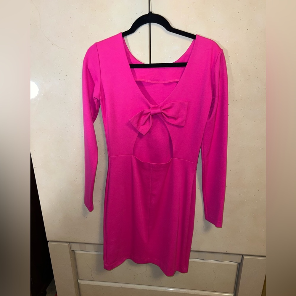 Hot pink cutout long sleeve dress